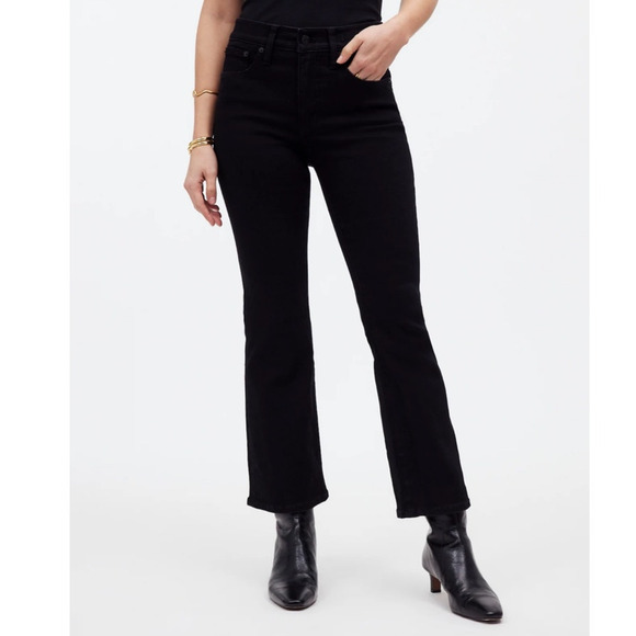 NWT Madewell Mid-Rise Kick Out Crop Jeans in Black Rinse Wash NM320 Size 26 - Picture 2 of 14